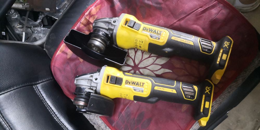 DeWalt DCG405  body