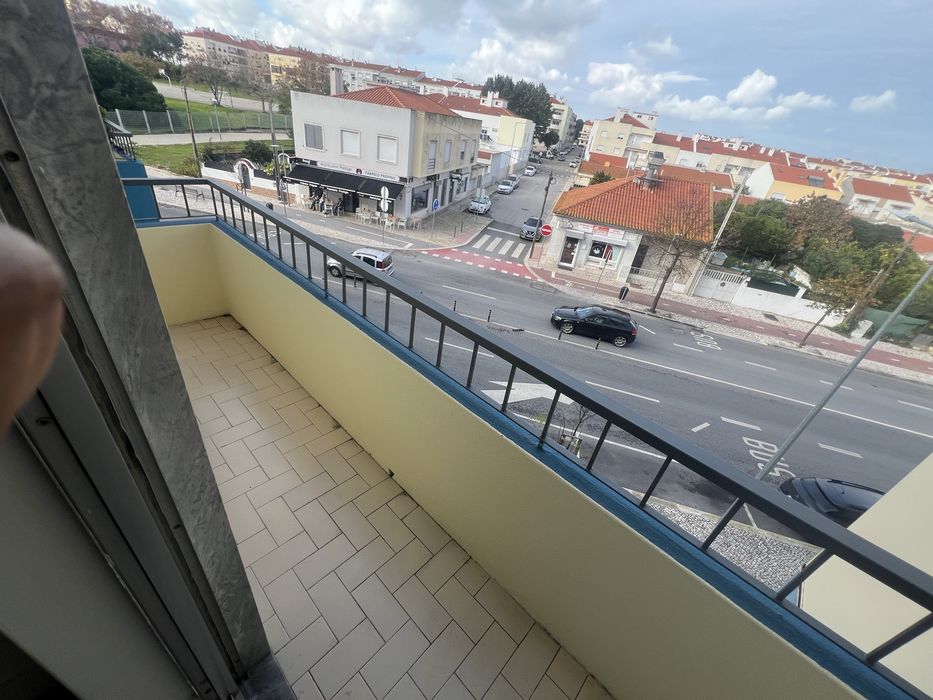 Quarto para arrendar/alugar