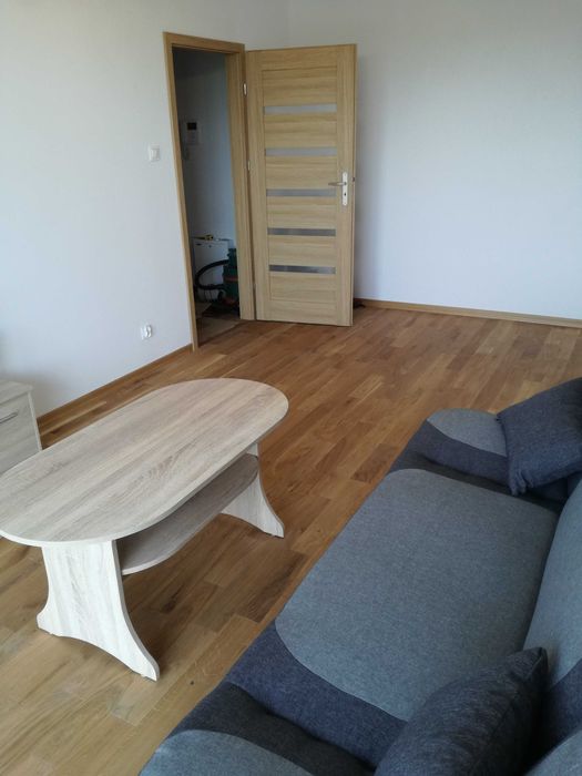 2 Pokojowe  mieszkanie na wynajem z balkonem i garażem