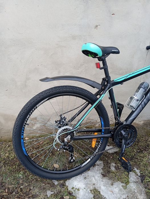 Горный алюминиевый на 26 Аванти.