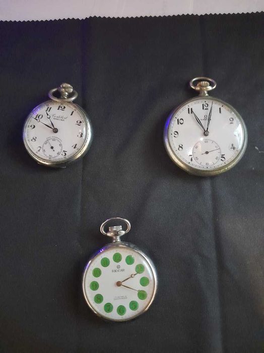 Conjunto 3 Relogios de bolso, Omega, Cortebert Special e Riccar