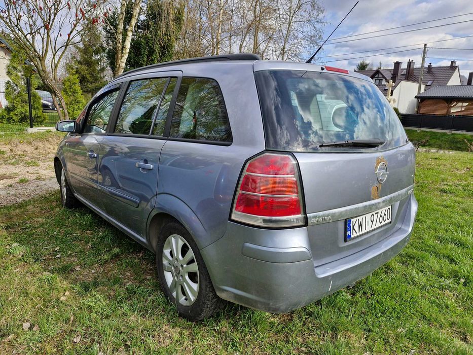 Opel Zafira 1,9 150km