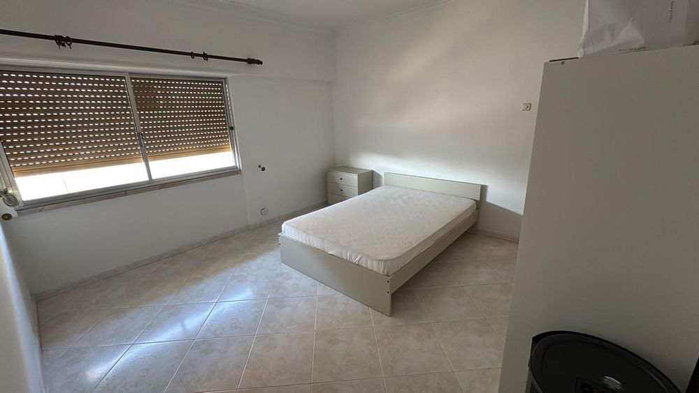 Quartos para arrendar em Odivelas