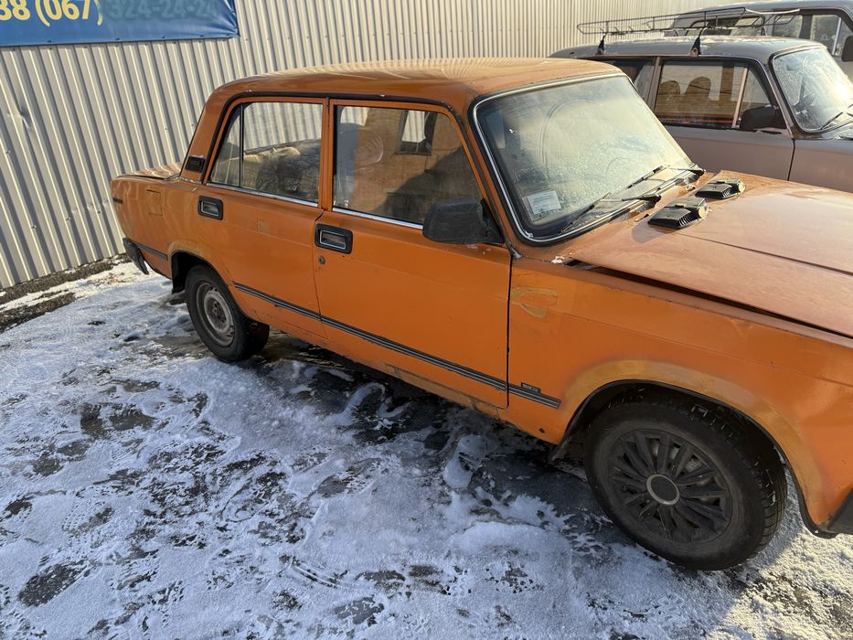 Ваз 2105 на повному ходу