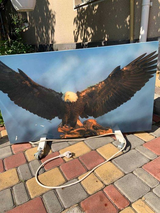 Інфрачервоні обігрівачі HSteel ISH 600 і ISH 750 (дизайн-панелі)