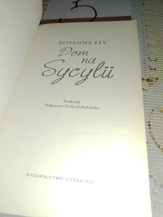 Rosa na Ley Dom na Sycylii