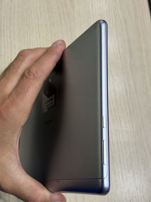 планшет Huawei MediaPad T3 10 (AGS-W09)