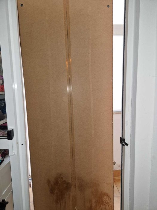 Armário PAX 75x58x201 cm – Excelente estado + 4 prateleiras + 2 portas