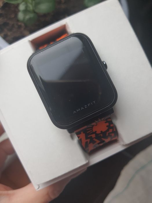 Умные часы  Amazfit Bip Black