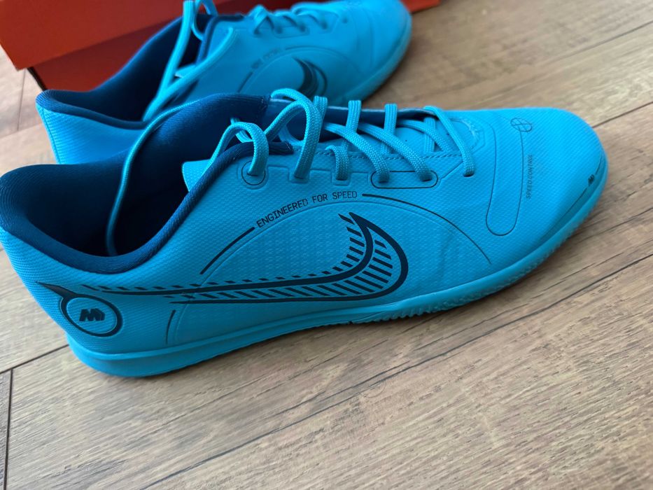 Nike Vapor 14 IC – halówki jak nowe, użyte 2 razy, r. 42