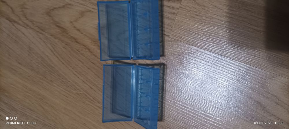 Контейнер для батареек 18650