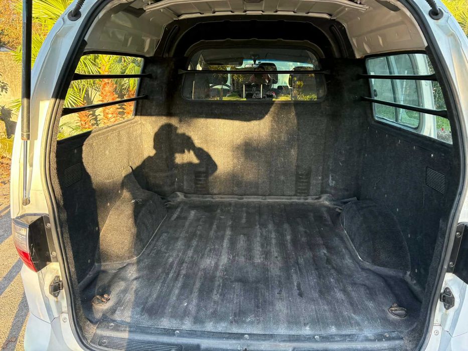 Hyundai H1 Starex 2008 – 6 Lugares – Mista – 195.000 km