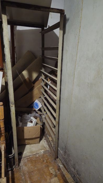 Стійка металічна