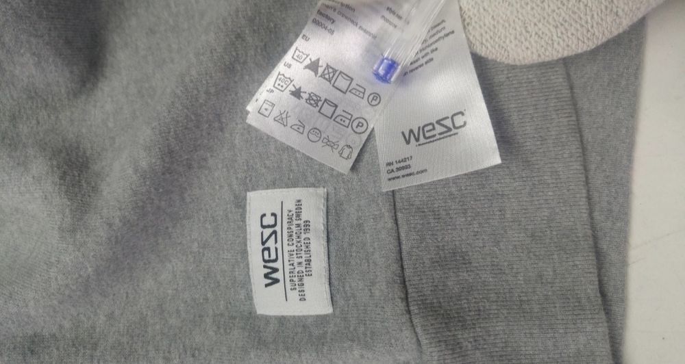 Sweatshirt / Sweater Wesc