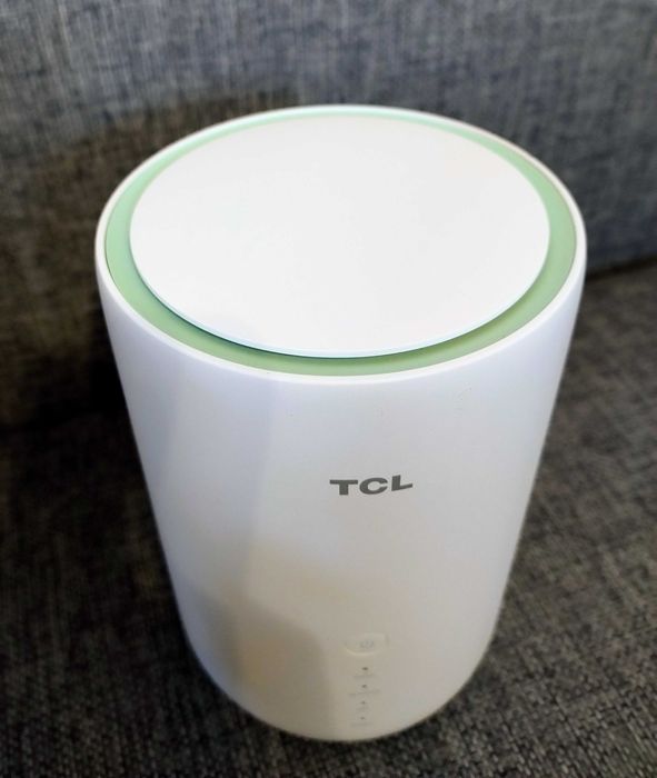 Router TCL LinkHub HH130VM