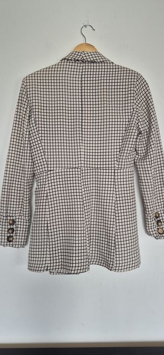 Damska marynarka w kratkę elegancka S