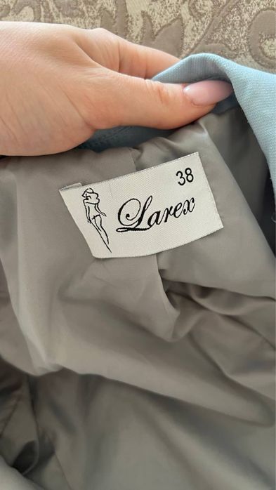 Костюм жіночий