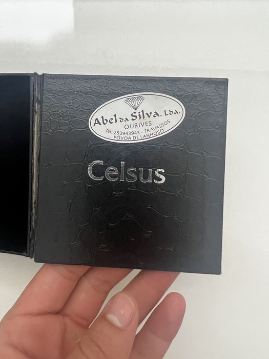 Relógio Celsus com algum uso