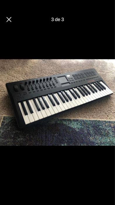 Sintentizador KORG TRITON 49 teclas