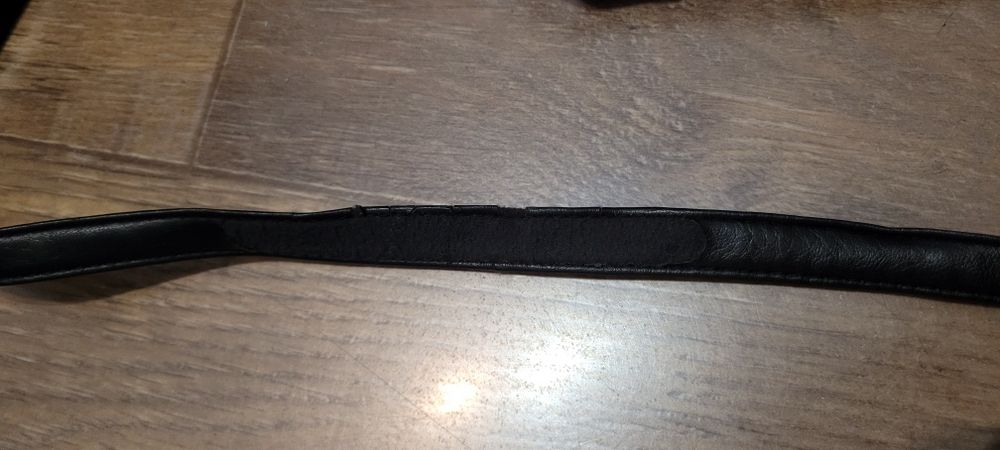 Czarna torebka tanio