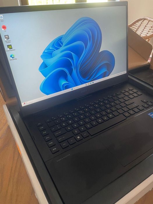 Laptop HP Omen 17,3 RTX 3070