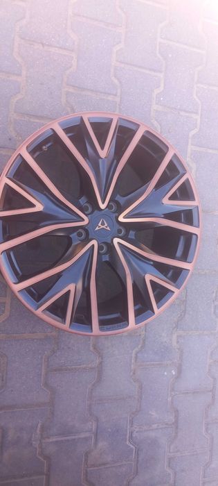 Felga Cupra 4 19 cali ET 49 5×112