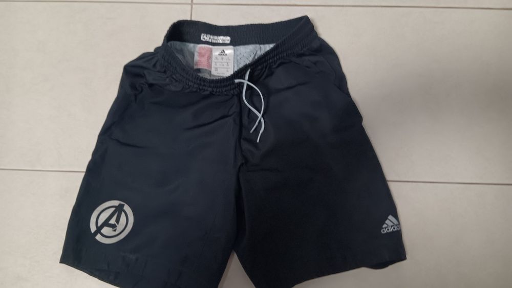 Conjunto adidas Hulk 11a 12 anos