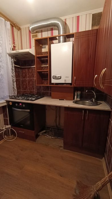 Продам 3-кімнатну квартиру