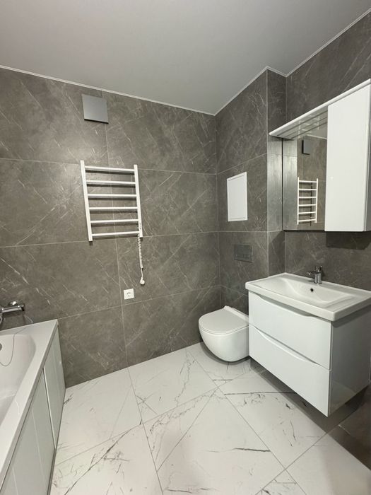 Продаж простороі 1к квартири в Новобудові