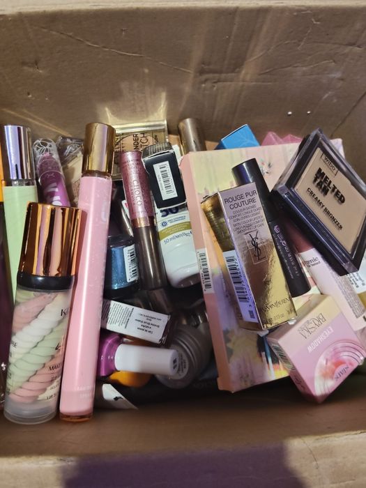 Ogromny zestaw kosmetyków