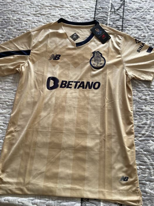 Camisolas futebol oficiais Benfica e Porto