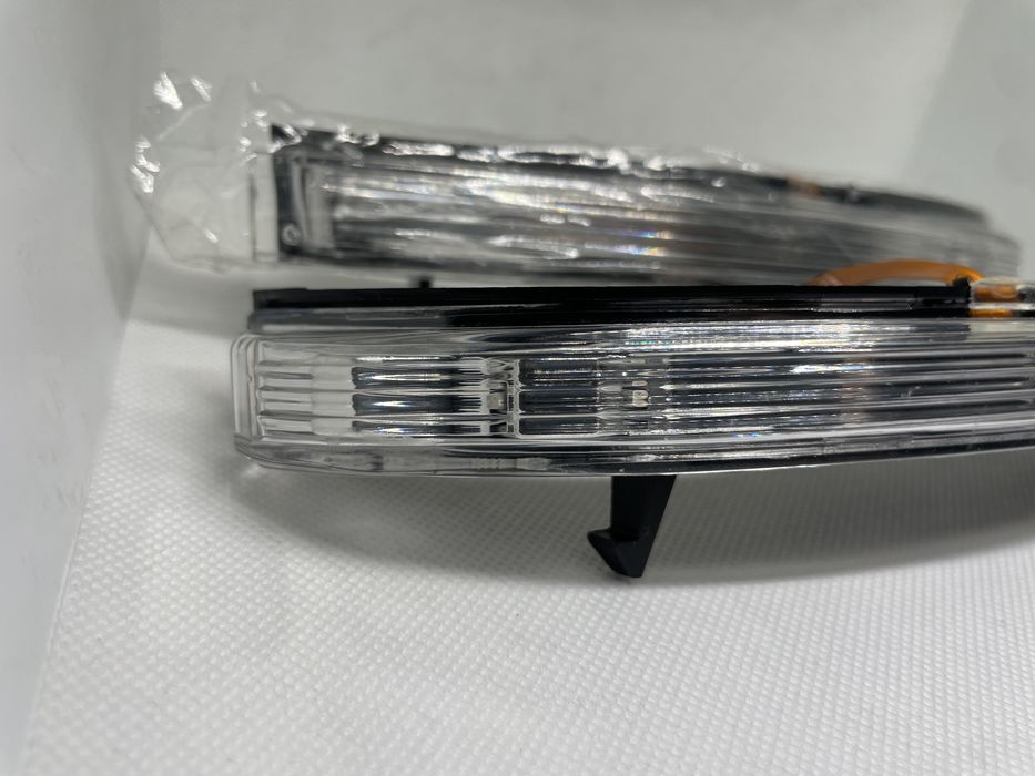 Повторители поворота на ВАЗ 2170 ПРИОРА в стиле " LEXUS "