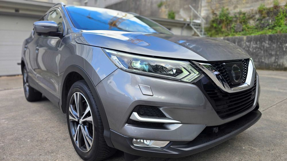 Nissan Qashqai 1.2 DIG-Xtronic - Teto Panorâmico - Impecável