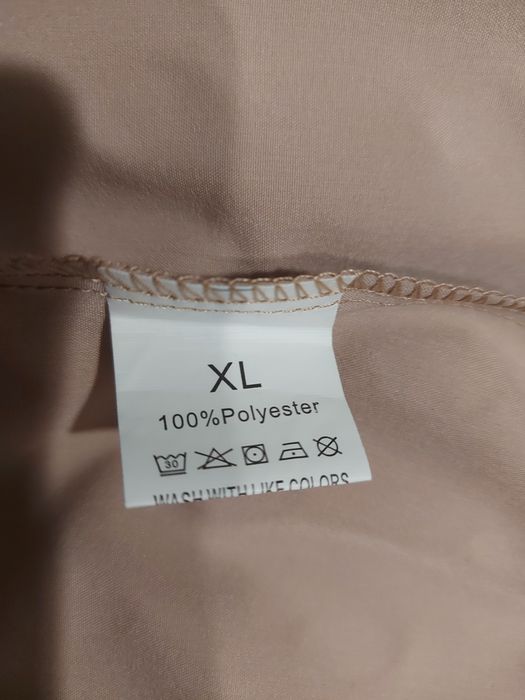 Sukienka damska  elementami złota rozm. XL