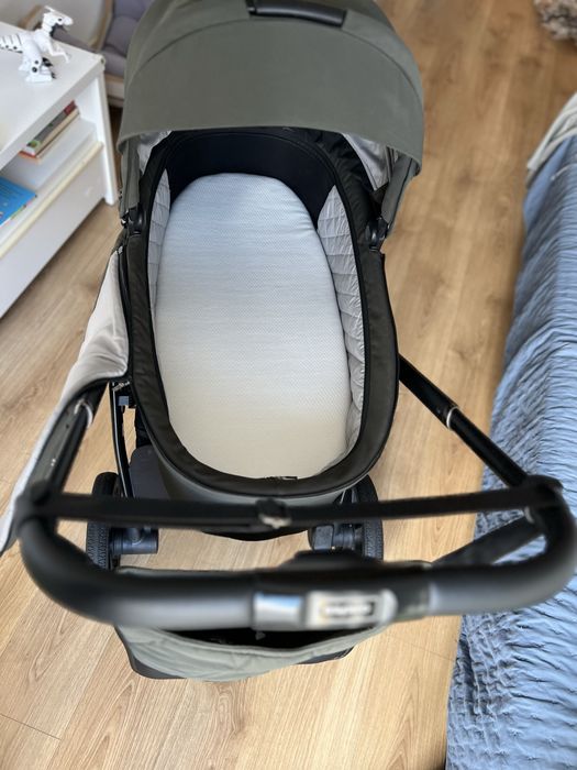 wózek Espiro Yoga Universal Pram 2w1 + fotelik samochodowy Espiro