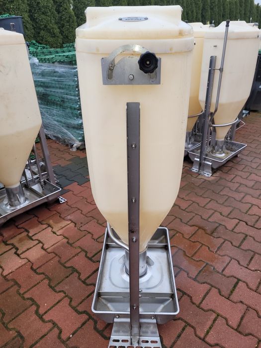 Paśnik Automat Paszowy Tubomat na mokro Warchlak - Tucznik Pork Feeder