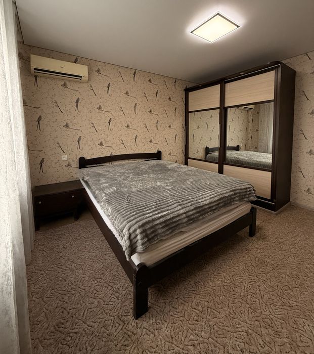 Сдам 2к. квартиру, Тополь-1, дом 18.