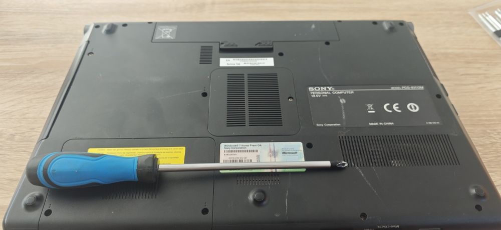 Laptop Sony Vaio PCG-81112M