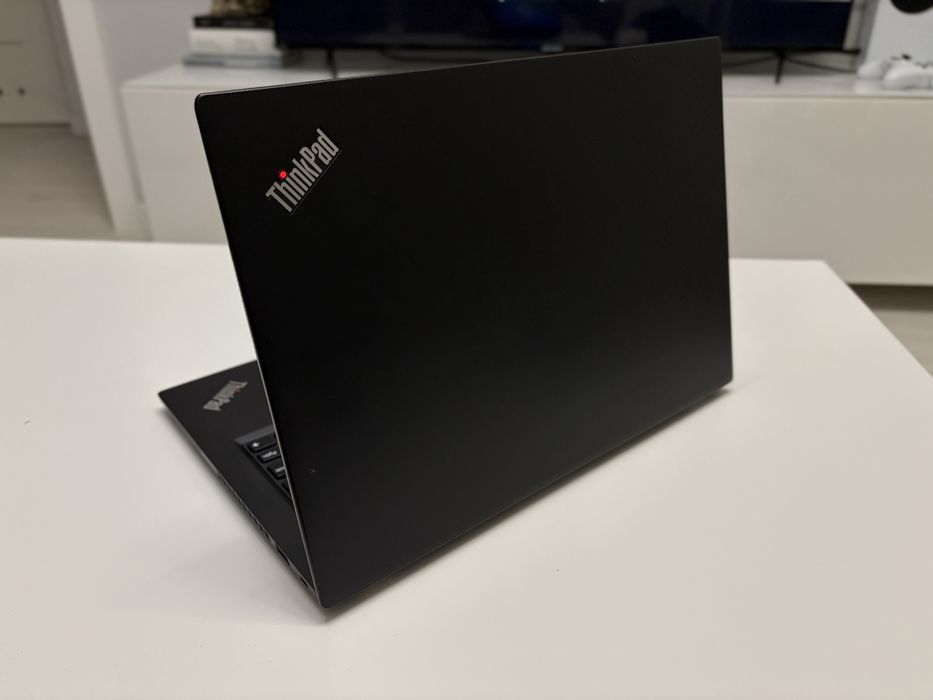 Lenovo Thinkpad X13 Gen1 i7-10610U 16 GB RAM 256GB SSD Windows 11 Pro
