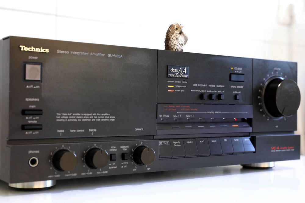 Technics SU.V85A amplificador com 100 watts RMS