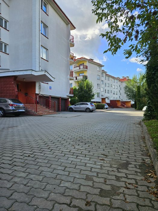 Garaż na sprzedaż - Iwaszkiewicza 35