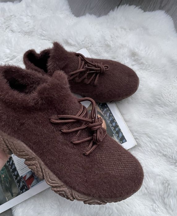 плюшеві демисезонні кросівки