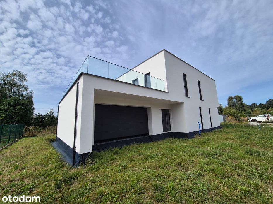 100 m od Pogorii IV | Nowoczesny Dom 242 m² | 830m2 Działka