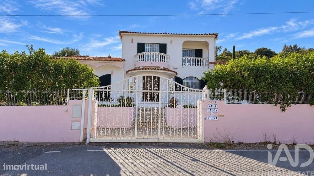 Casa / Villa T4 em Conceição e Estoi de 197,00 m2