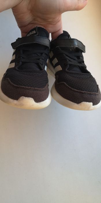 Кросівки Adidas 31 розмір, устілка 20 см
