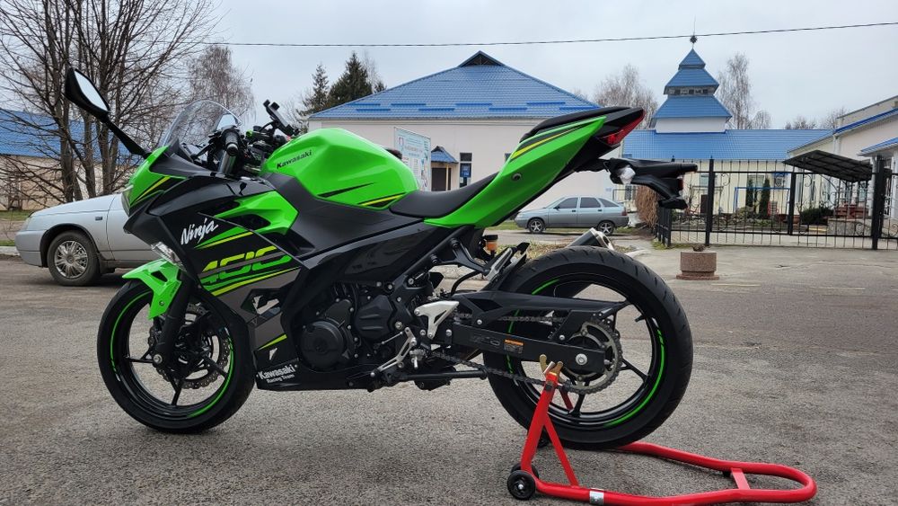 Kawasaki Ninja 400 2018p