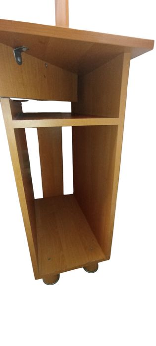 Б/у стіл з тумбочкой і поличкою в комплекті