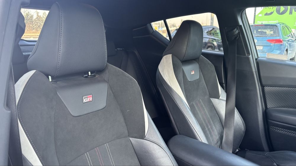 Toyota C-hr GR sport