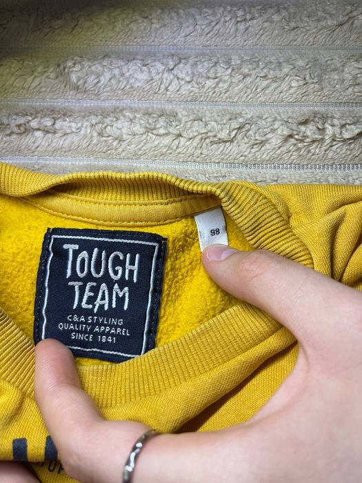 Гарна кофтинка на хлопчика