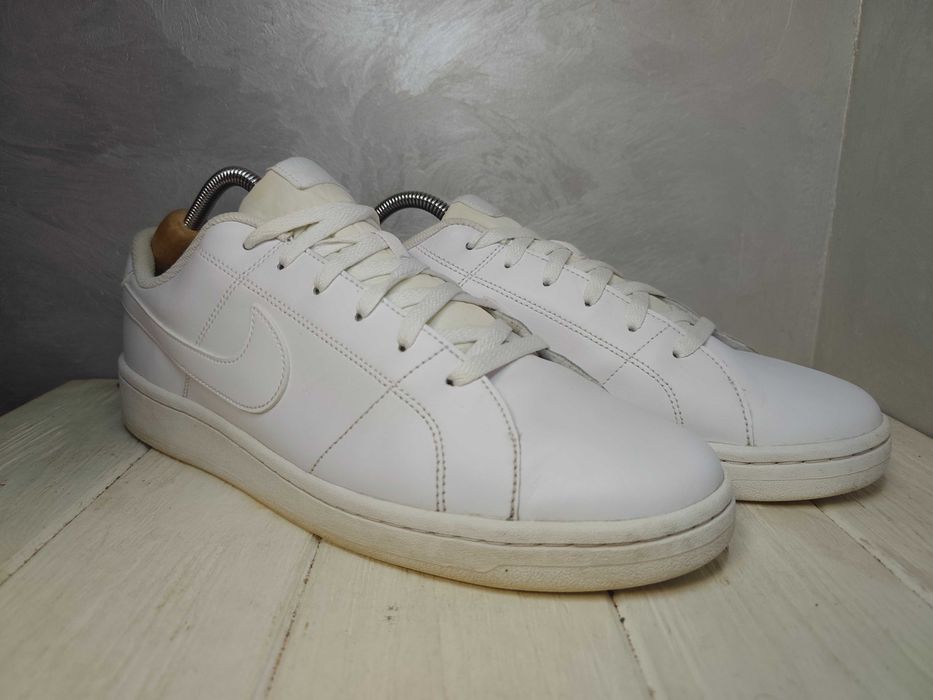 - Nike Court Royale 2 Low 'Triple White'| CQ9246-101